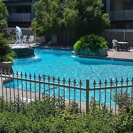 Manor Suites-3