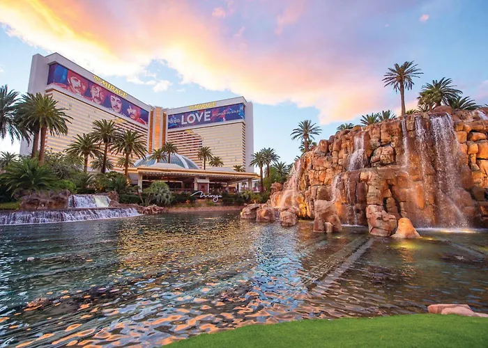 Hotels With Four Stars Mirage