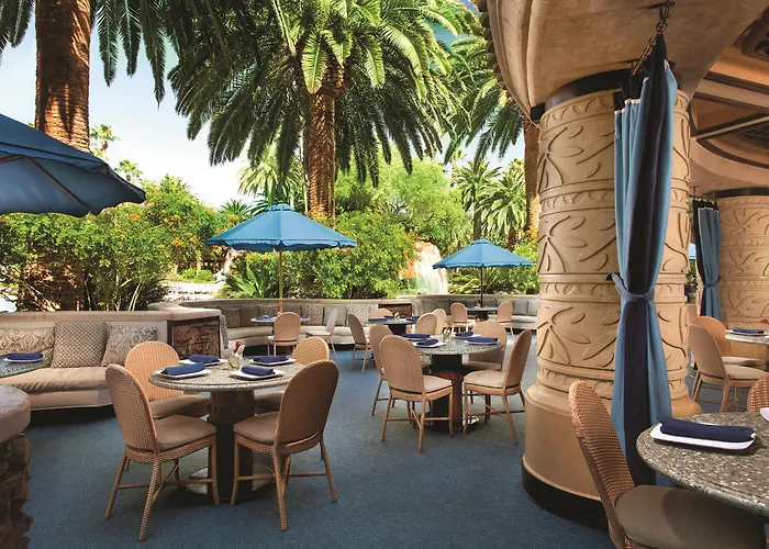 Hotels With Four Stars Mirage